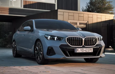 BMW 2023 i5 eDrive40